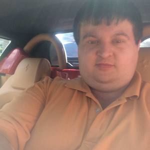 Meet your Posher, Steven